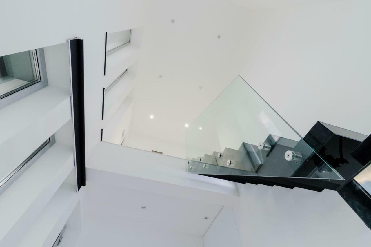 Ezra Luxury Apartments 那沃达利 外观 照片